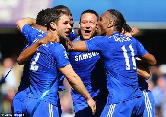 但她依然在 但她依然在